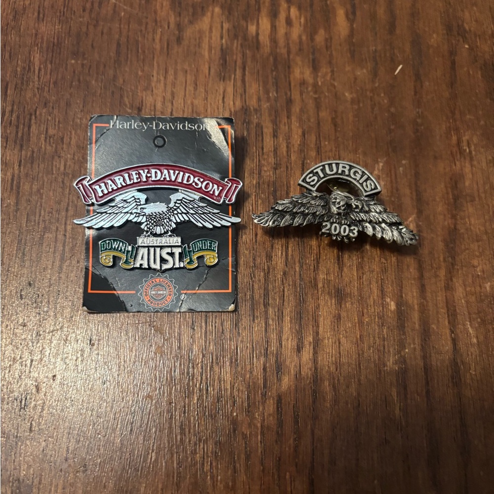 Harley-Davidson Silver and Red Jewelry Accessories‎